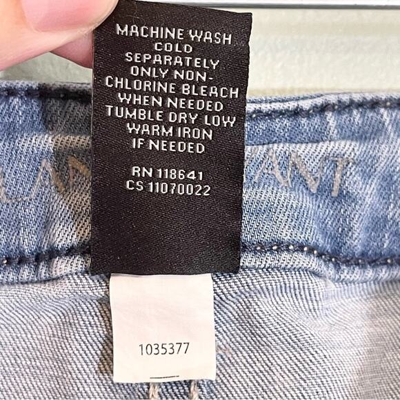 Lane Bryant Womens Stretch Mid Rise Rolled Cuffs Jeans Denim Shorts Blue Size 20 - Picture 5 of 13